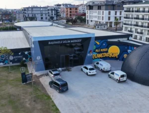 Başiskele’de çocukları bilime taşıyacak merkez gün sayıyor