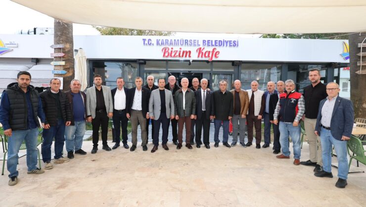 Başkan Çalık, Karamürsel’in muhtarlarıyla buluştu