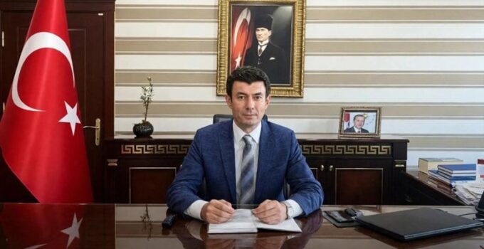 Bürokraside yasak aşk skandalı: Vali Yardımcısı intihar etti!