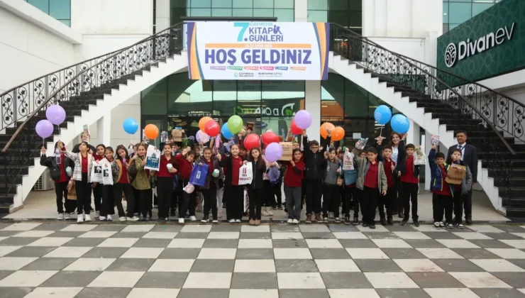 Çayırova 7. Kitap Günleri’ne Öğrencilerden Yoğun İlgi