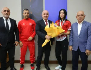 Darıcalı Ezel Nur Karalar dünya şampiyonu oldu!