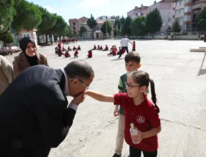 Derince Belediyesi’nden eğitime tam destek