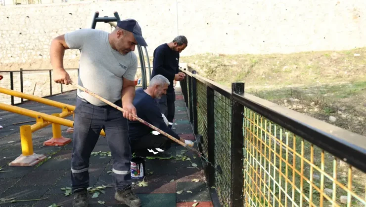 Dilovası’nda parklar yenileniyor