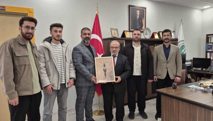 Ensar Vakfı’ndan Kocaeli Üniversitesi’ne Anlamlı Ziyaret