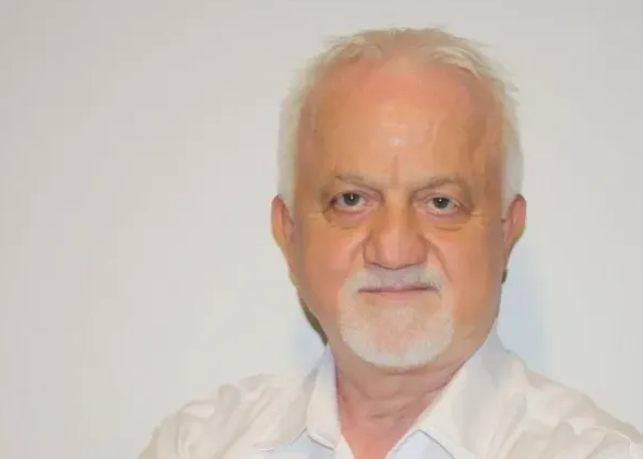 Gazeteci Mustafa Elbi kalp krizi geçirdi
