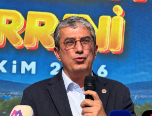 Gökhan Günaydın’dan Derince’de net mesaj: “Seçilmiş başkanlara el uzatmayacaksınız”