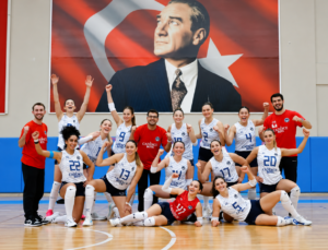 Gölcük’ün Sultanları Durmuyor! 5’te 5 Yaparak Liderliğini Sürdürdü