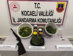 Karamürsel’de uyuşturucu operasyonu: 3,5 kilo esrar ele geçirildi