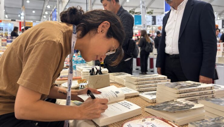 Kitap Fuarı’nda Nurgül Bayer Tunçcu’ya yoğun ilgi