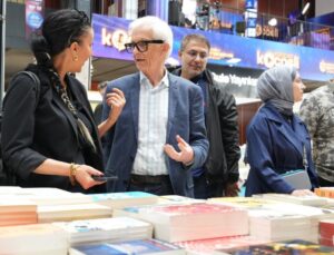 Kocaeli Kitap Fuarı’na İngiliz tarihçiden övgü: “Böylesini daha önce görmedim”