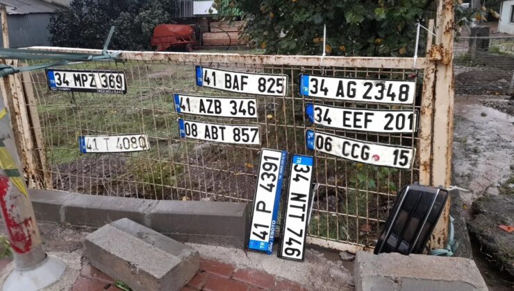 Kocaeli’de Örnek Davranış: Selde Düşen Plakaları Sahipleri İçin Topladı