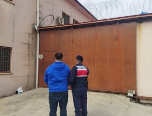 Körfez’de 13 Yıl 4 Ay Hapis Cezası Bulunan Firari Yakalandı