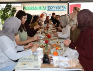 Körfez’de kadınlar mum yapım atölyesinde bir araya geldi