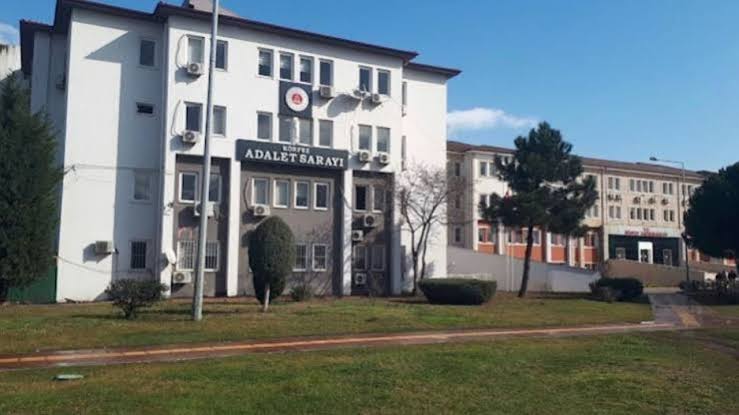 Otizmli çocuğa su matarasıyla saldırmıştı: Mahkemeden herkesişaşırtan karar!