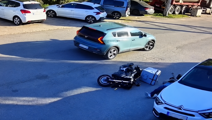 Otomobil motosiklete çarptı: İzmit’te korkutan kaza!