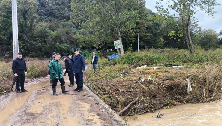 Vali Aktaş, Gebze’de Selde Kaybolan Vatandaş İçin Arama Çalışmalarını Yerinde İnceledi