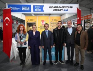 Vali Aktaş’tan Kocaeli Kitap Fuarı’na ziyaret